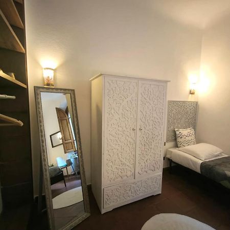 Strange Uncle B&B Florenz Exterior foto