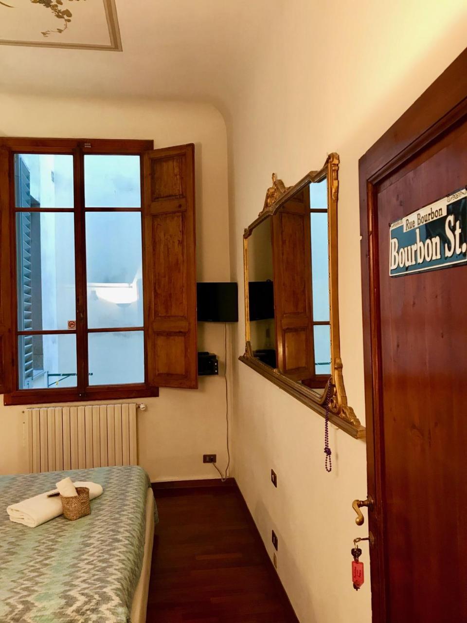 Strange Uncle B&B Florenz Exterior foto